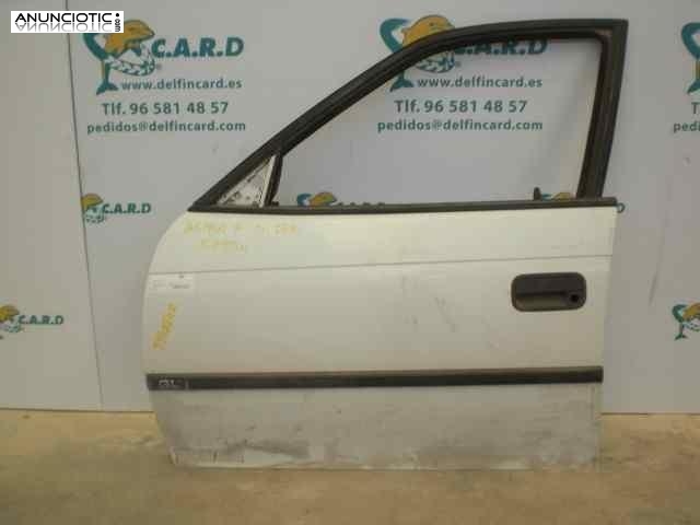 Puerta delantera izquierda 2438466 opel