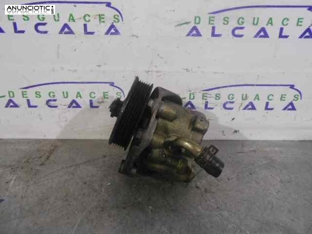 Bomba dirección7700871591 de renault