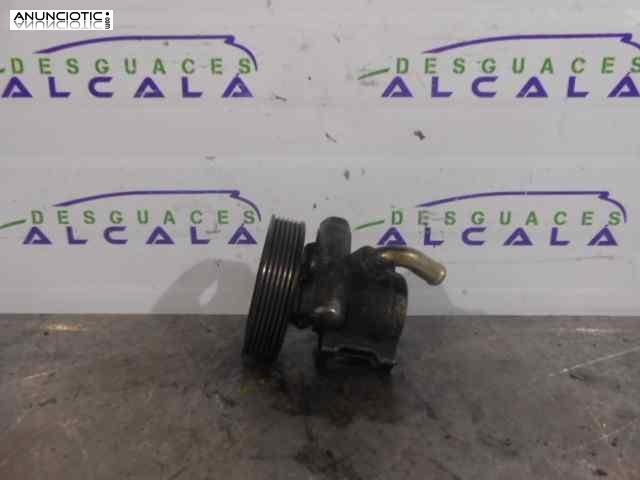 Bomba dirección de peugeot 182061