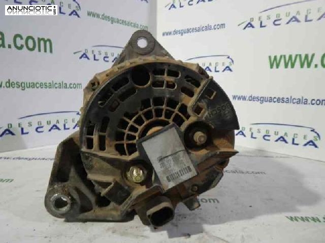 Alternador 504057813 de iveco