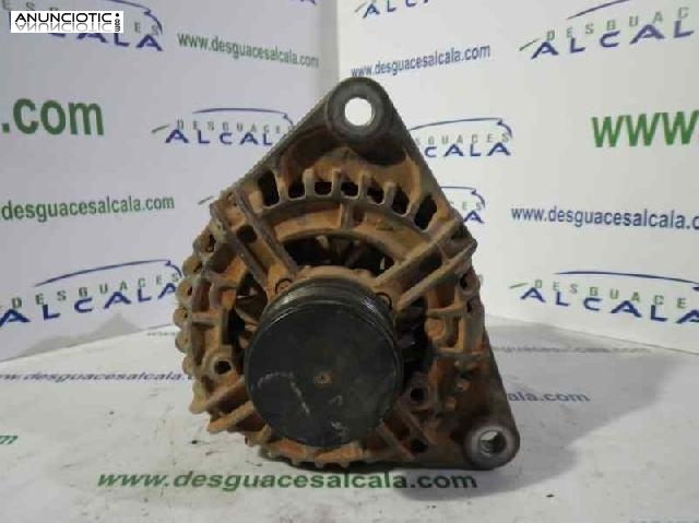 Alternador 504057813 de iveco