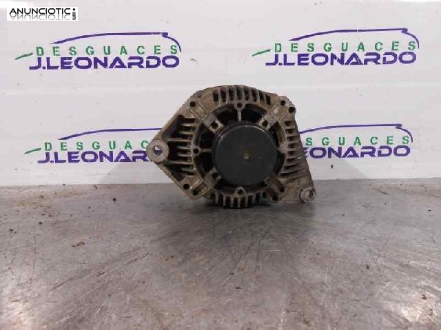 Alternador 8200064685 de renault