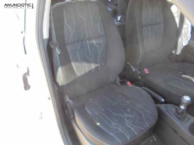 Asiento delantero derecho 3478266 kia