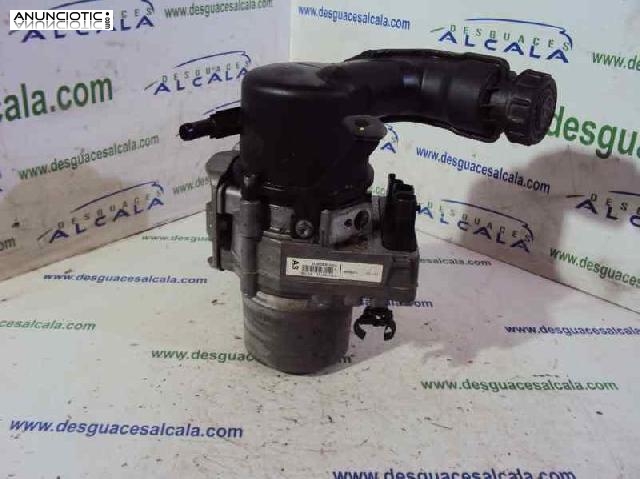 Bomba dirección9676154180 de peugeot