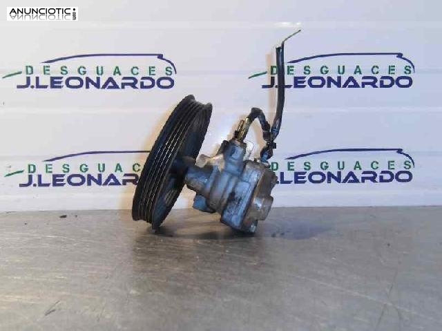 Bomba dirección de volvo 175203