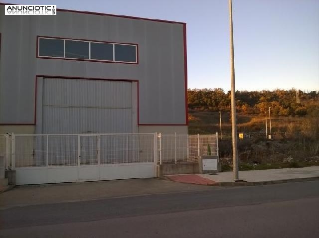 Nave industrial en venta en bembibre