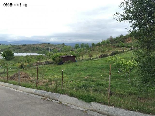 Se vende terreno industrial con todas las acome