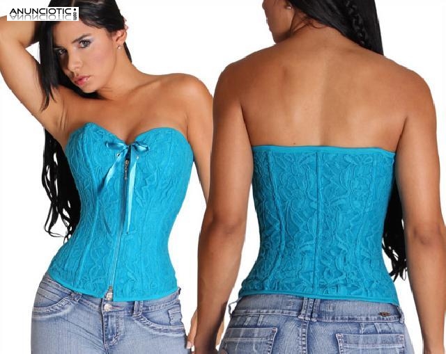 Corsets con hermosos elementos decorativos. 