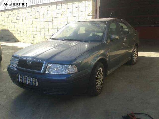 Despiece de skoda octavia berlina (1u2)