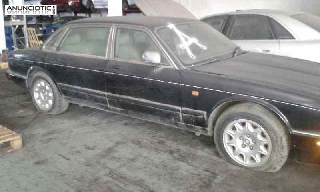 Despiece jaguar xj6/12 3.2 sovereign /