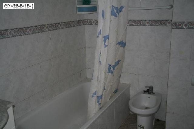 Piso en zona balàfia de 77 m2