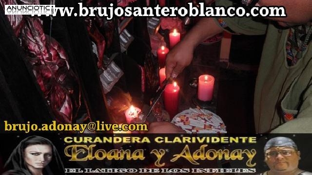 SANTERO VUDU BLANCO REALIZA ENDULZAMIENTOS DE PAREJAS