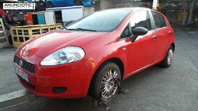 Puerta 441255 de fiat grande punto (199)