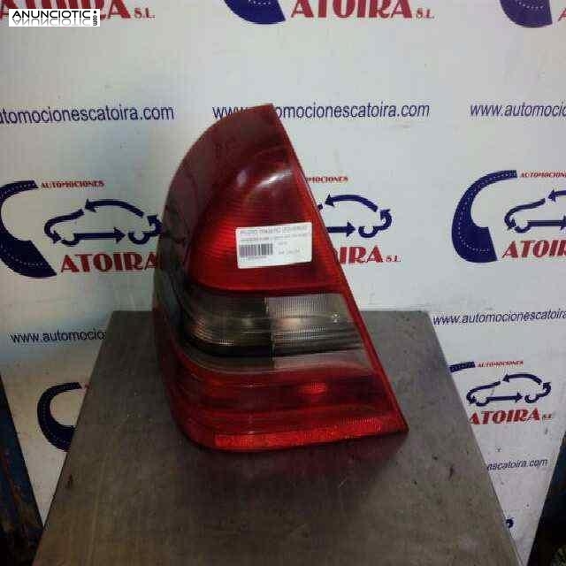 Piloto trasero izquierdo 797923 mercedes