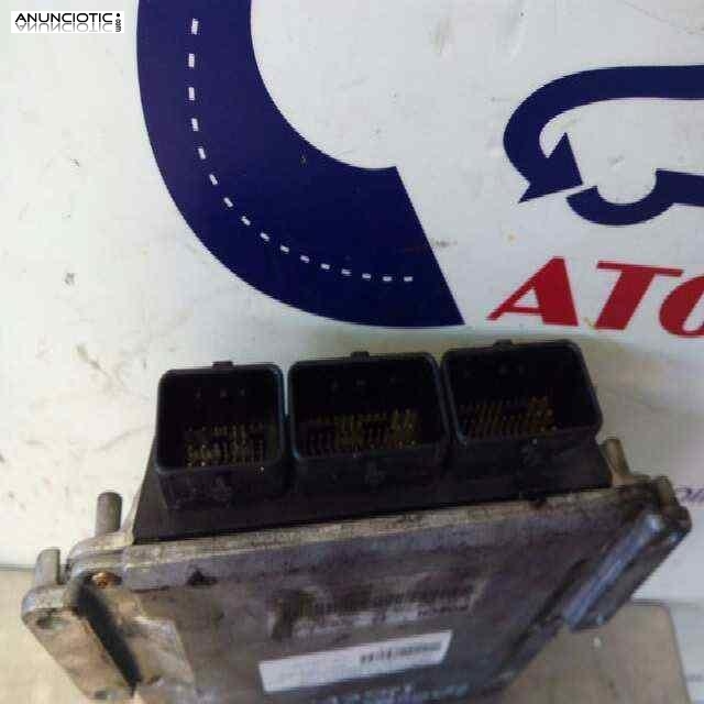 Centralita motor uce 722731 0281010556