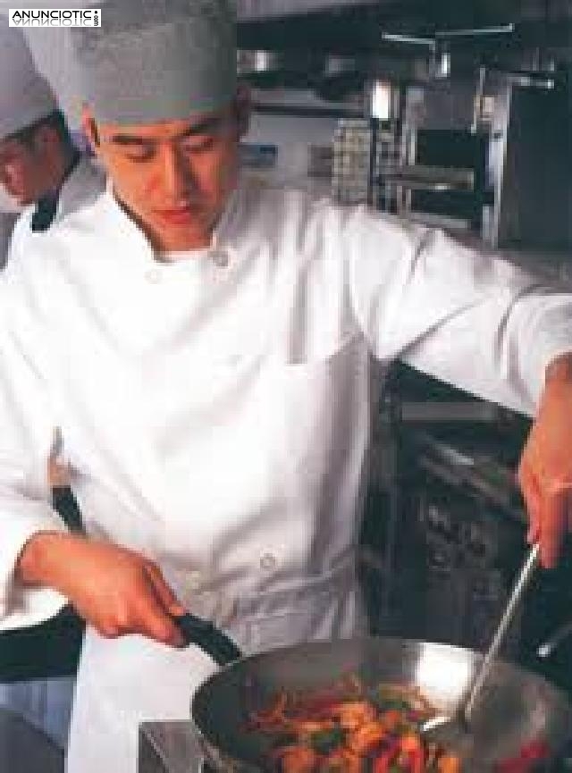 CURSO COCINERO PROFESIONAL con prácticas, matrícula GRATIS.