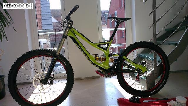 2014 SPECIALIZED DEMO 8 II 