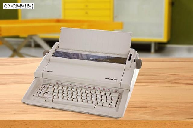 Máq. de escribir olivetti lettera e515