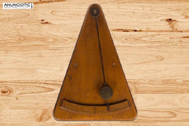 Clinómetro antiguo de madera