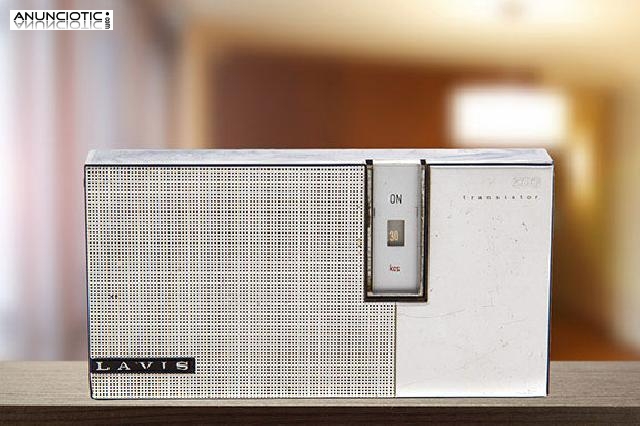 Radio transistor lavis 200. años 60