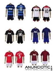 Manchester United 2011-2012 GIGGS 11 Azul ROONEY 10 Blanco FERDINAND 5 Casa