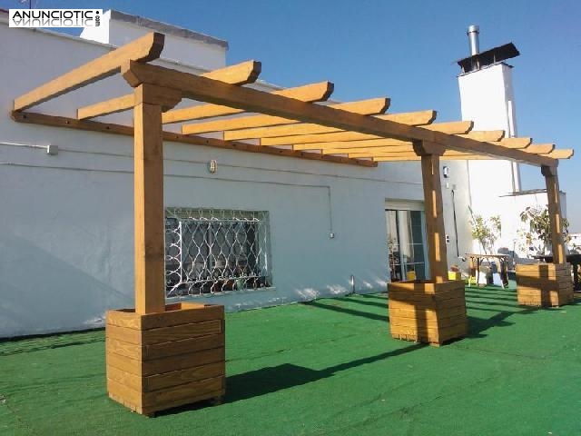 Pérgola de madera 600 x 400 cm, adosada a pared