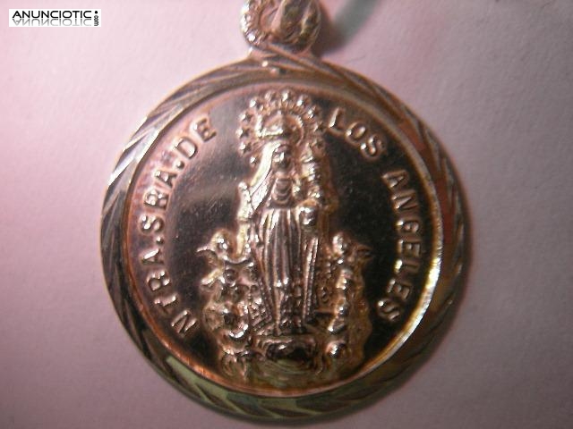 MEDALLA VIRGEN DE LOS ANGELES EN ORO Y EN PLATA.