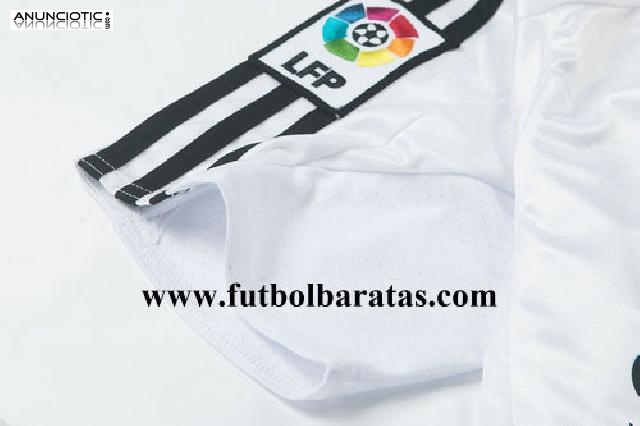 Camiseta retro del Real Madrid 2004-2005