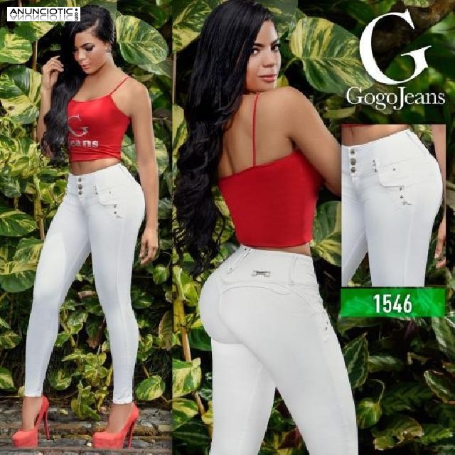 JEANS LEVANTACOLA PARA ROBAR MIRADAS