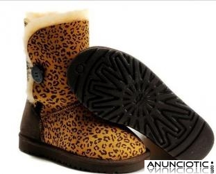 Nosotros vendemos zapatos UGG  85 