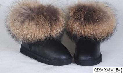 Nosotros vendemos zapatos UGG  85 