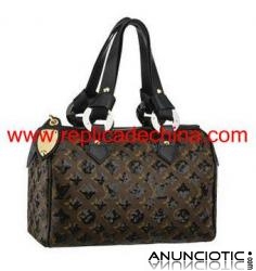 Louis Vuitton Bolsos mostrar a las mujeres el temperamento perfecto www.replicadechina.com