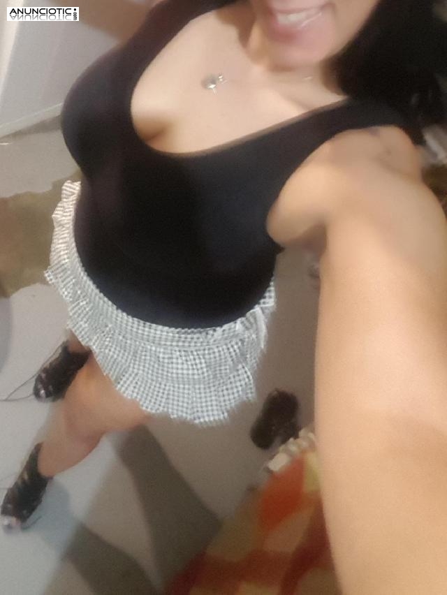 con una sonrisa fascinante.Soy una mujer muy pasional,llena de sensualidad 