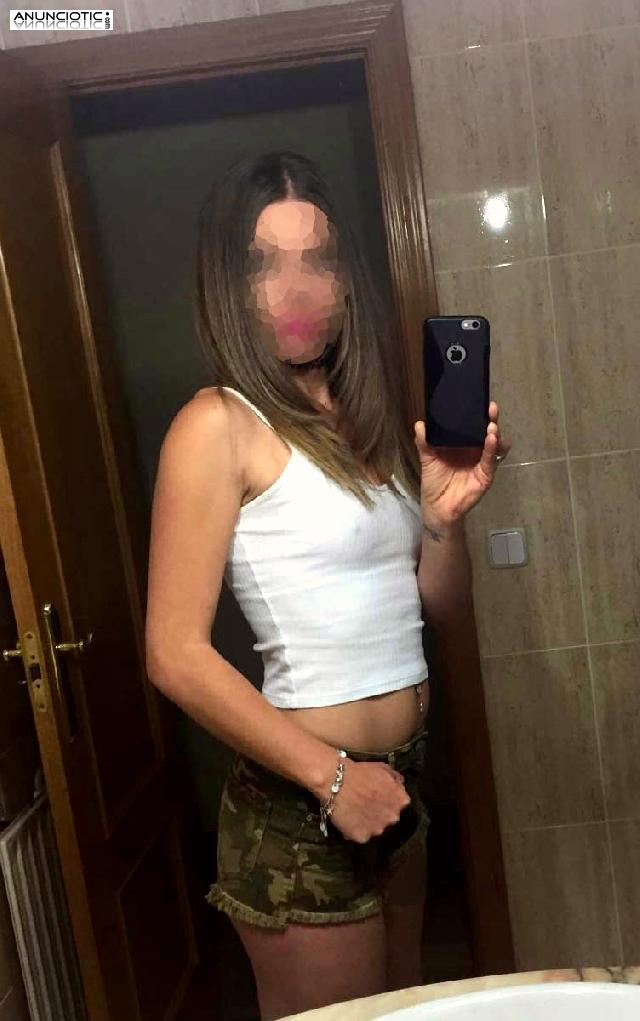 TRÍO CON DOS AMANTES JOVENCITAS Y VICIOSAS. SEX PARTY CON LÉSBICO POR 100