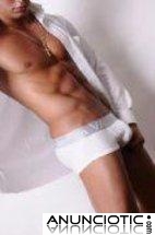 GIGOLO MADRID MUY GUAPO BUEN CUERPO,FRAN TELF 648002919 SOLO MUJERES