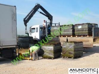 Tepecenter. Rollos de cesped, pasto alfombra y zacate de sedum o sedums  en tepe