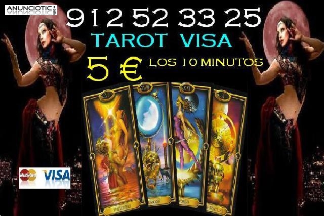 Si ¿Me quiere? Por qué hay las dudas?Tarot Visa