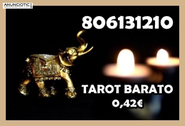 Tarot muy económico. 806 131 210. Rocio. 0,42 euros/min .-