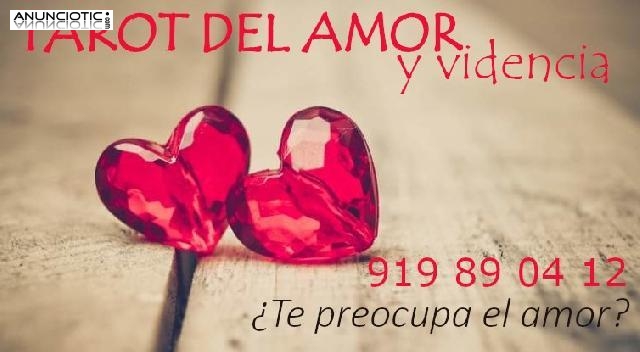 Tarot, videncia y cuestiones de amor