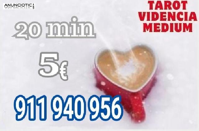 Tarotistas telefónico 20 minutos 5 euros / videntes visa 