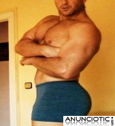 ejecutivo masajista modelo sport hombre culazo serio profesional masaje madrid