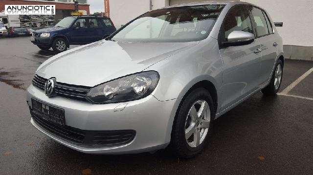 VOLKSWAGEN GOLF VI 1.6 TDI 105 FAP CR CONFORTLINE