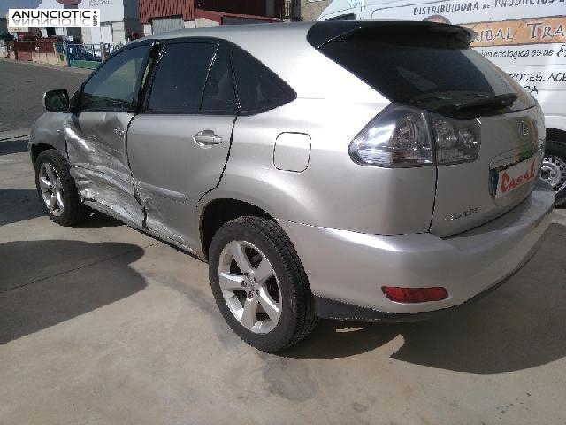 Lexus rx 300 con golpe lateral