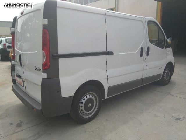 Renault trafic 2.0 averiada