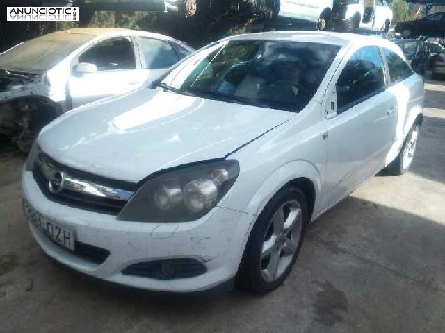 Opel astra gtc de 2006 para piezas