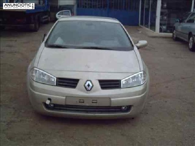 Paragolpes trasero de renault - megane