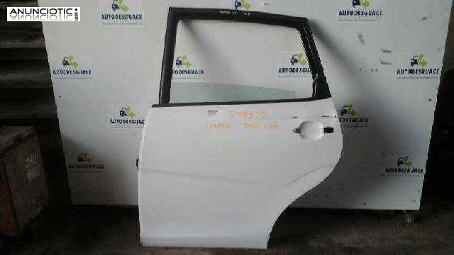 Puerta tras. izq. seat - 548320