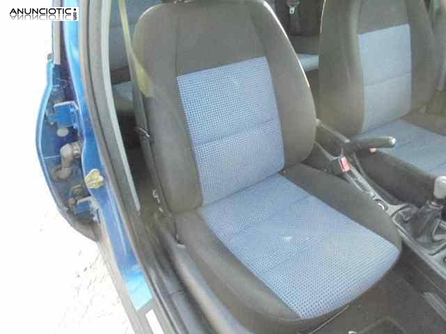 Asiento delantero derecho 3556500