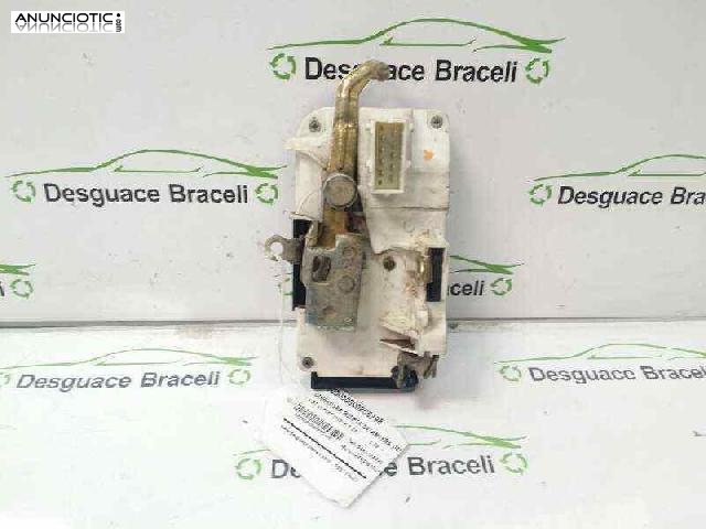 Cerradura puerta del. der. fiat