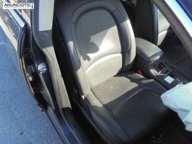 Asiento delantero derecho 3808336